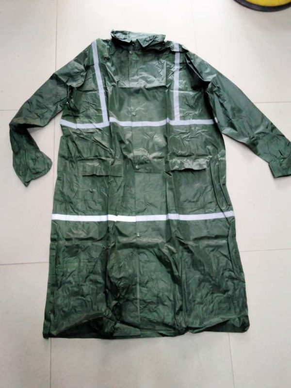 Reflective Raincoat Polyester Gown